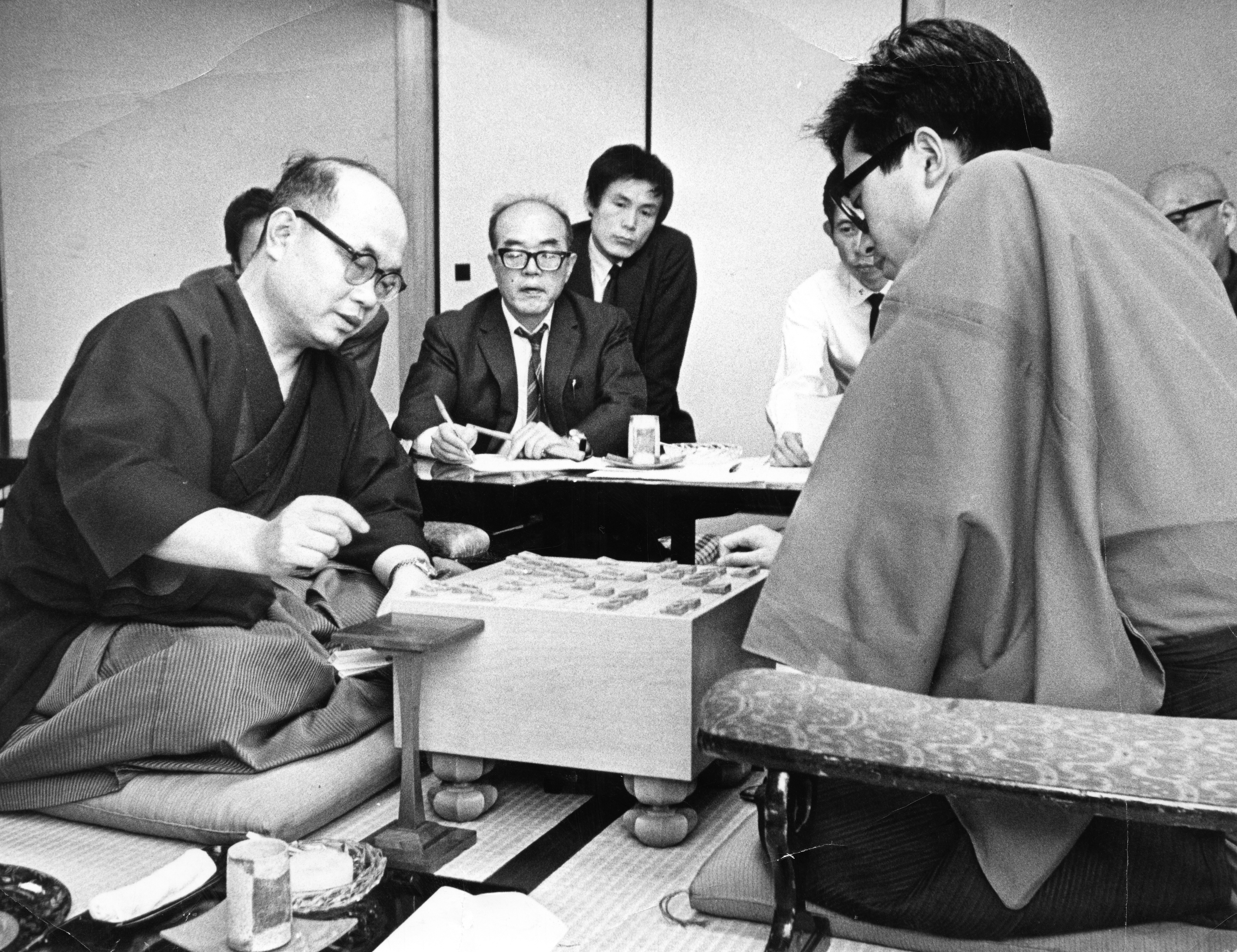 大山康晴ー山田道美 | 名対局・思い出の一局 | 棋士・女流棋士が